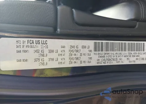 2017 Jeep Grand Cherokee Laredo 4X4 z USA, uszkodzony, nr VIN 1C4RJFAG0HC706155